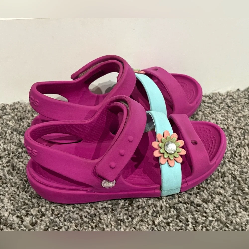Crocs Waterproof Kids Velcro strapped Fuchsia Flower Sandals Size 12c